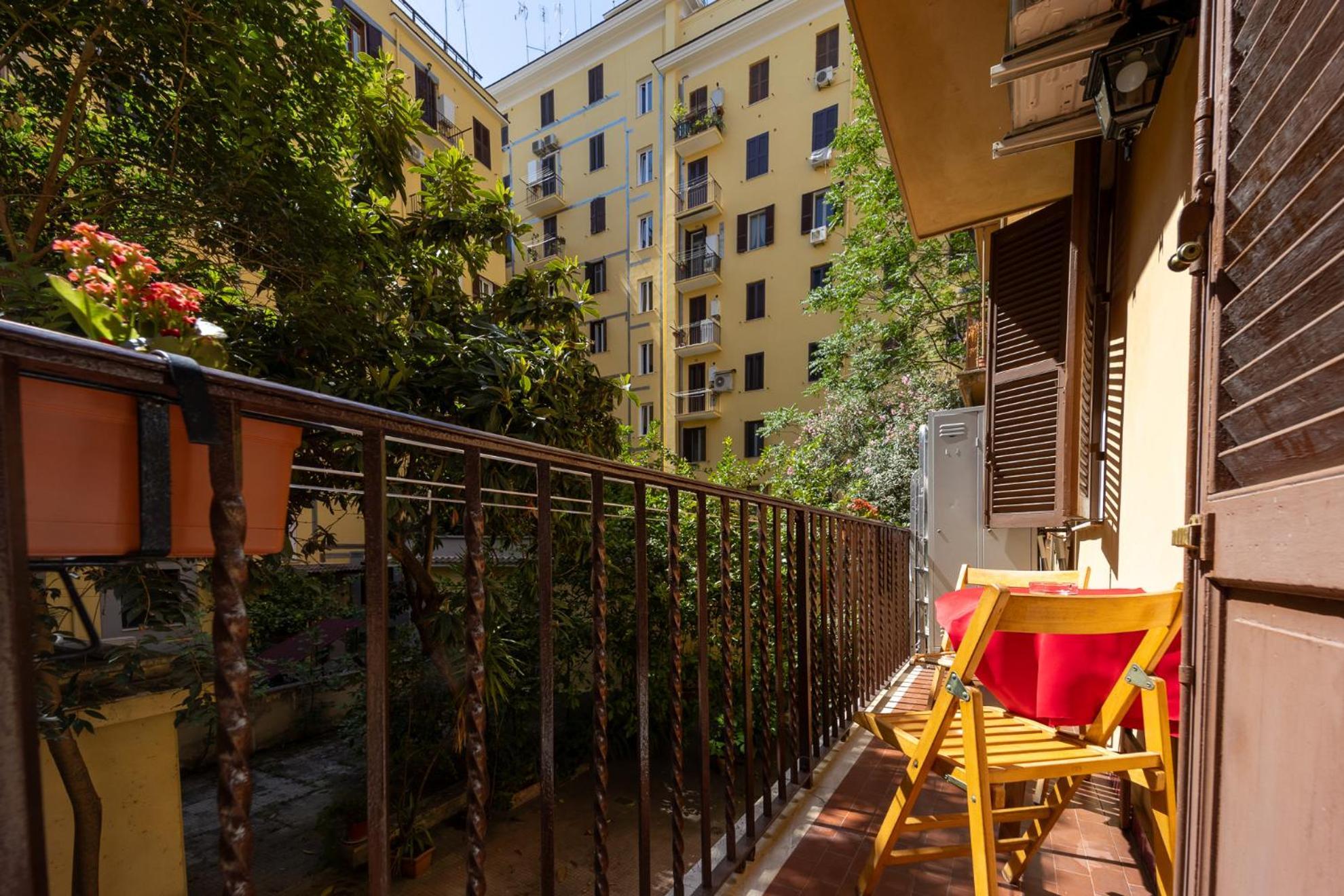 Caruso Regal House *